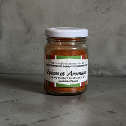 Pot d'épices et aromates cuisine Maison du Piment